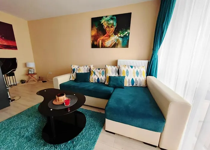 Luxurious Landing Apartment